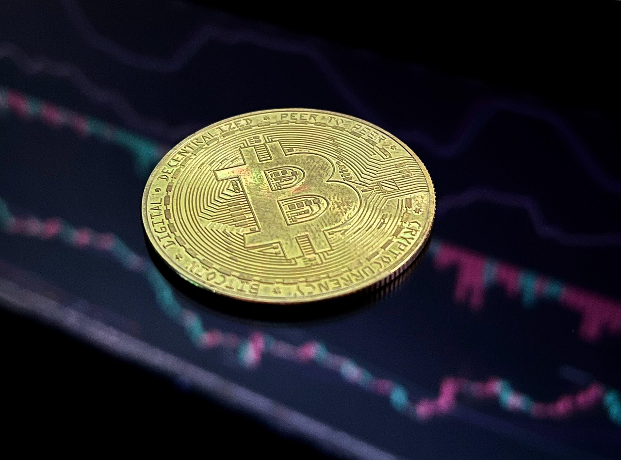 嘉信理财CEO Rick Wurster：一年内推出加密货币现货交易
