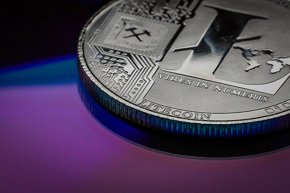 投资比特币和以太币哪个比较赚钱？Glassnode数据：BTC连续2年胜出